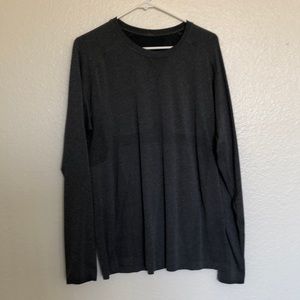 Lulu lemon long sleeve shirt